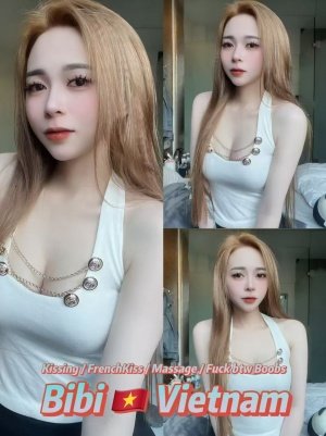 Bibi 23yo {36B} Fair Sexy Petite Vietnam Lady